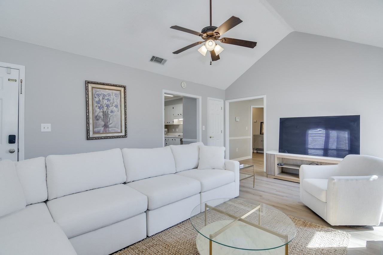 662 Tara Ln #1 - Photo 6 of 25