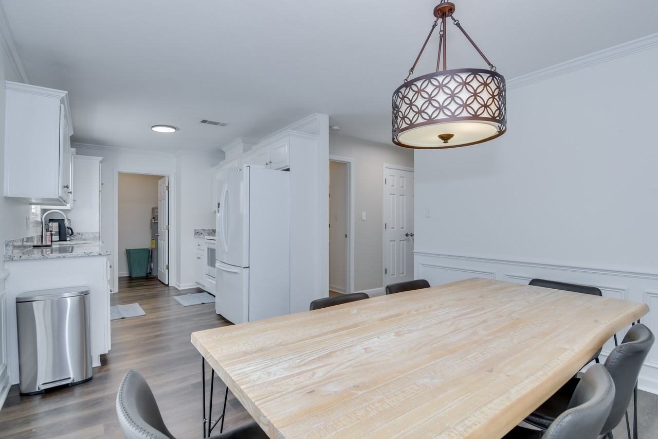 2044 Lillian Dr #1 - Photo 7 of 24