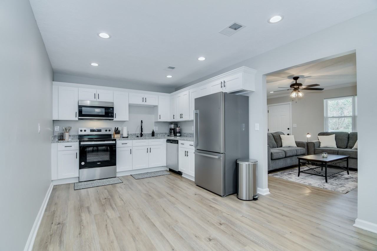 4312 Windsor Spring Rd #1 - Photo 6 of 21