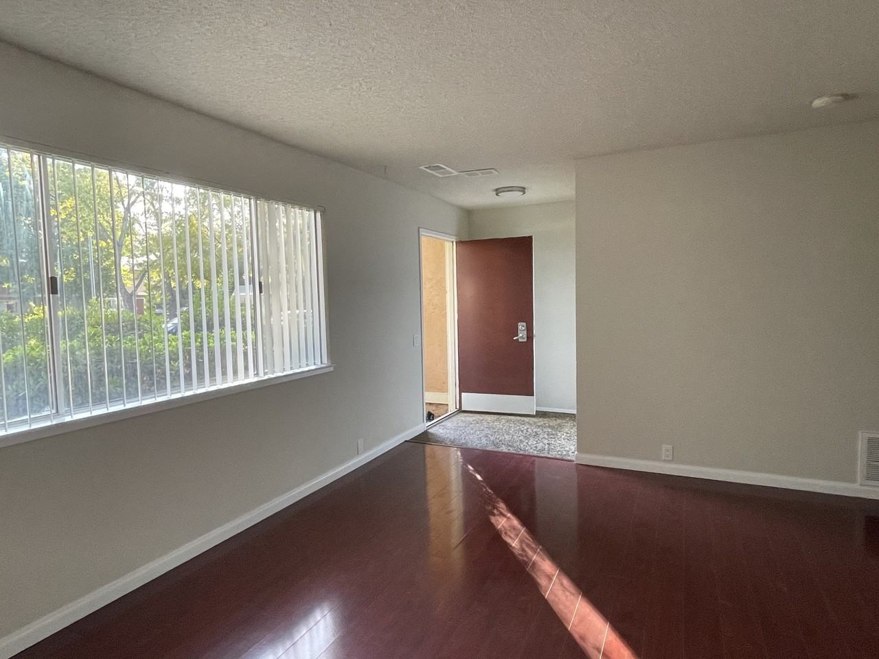 1575 Drake Dr #1 - Photo 5 of 11