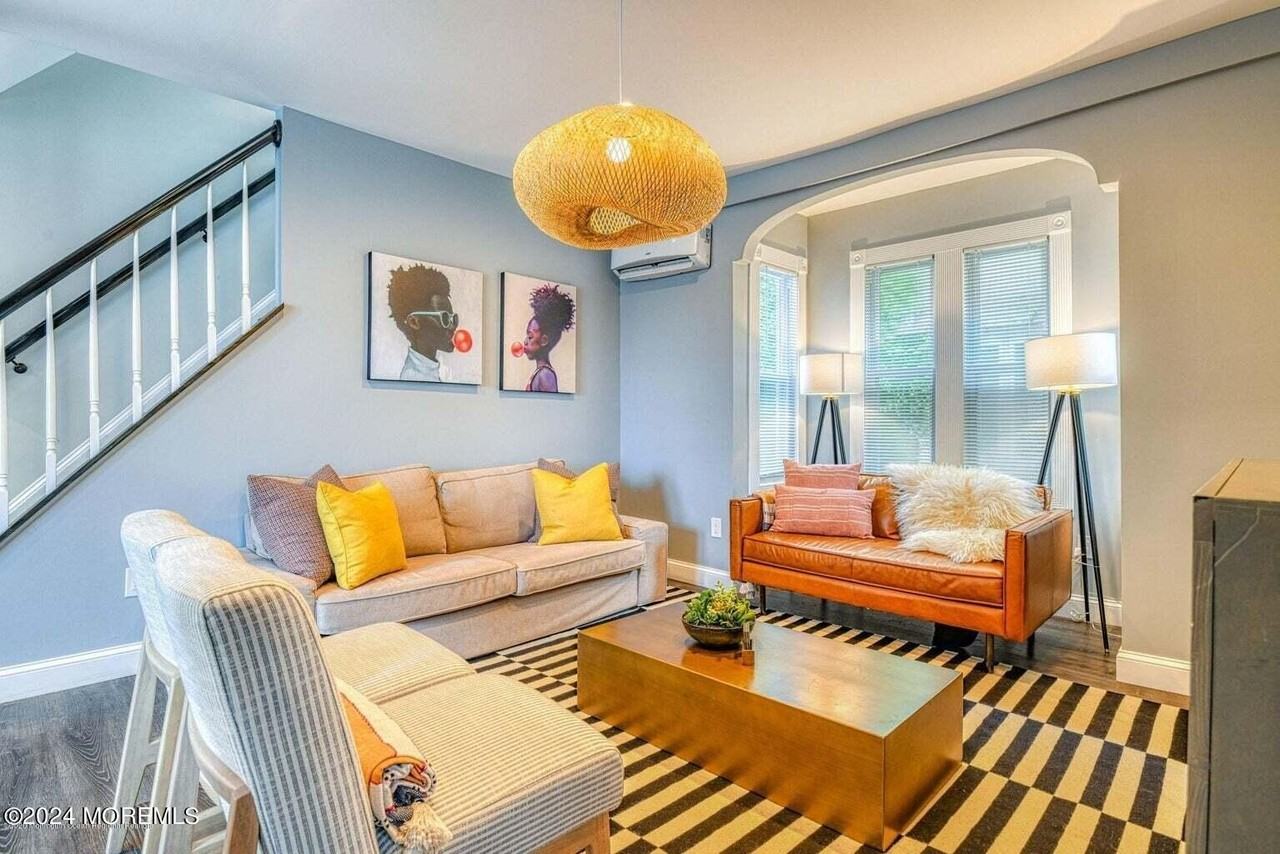 148 Heck Ave - Photo 7 of 26