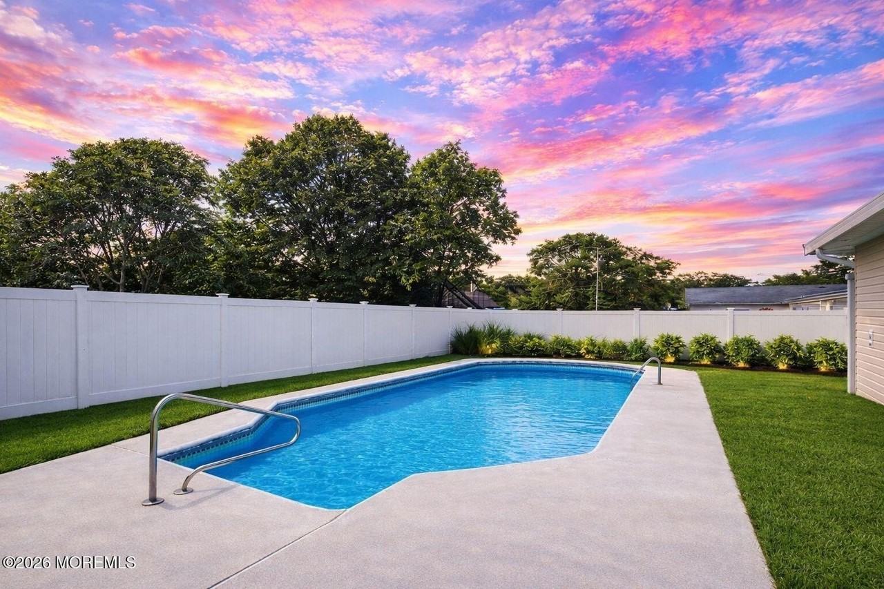 701 Northampton Blvd - Photo 2 of 33