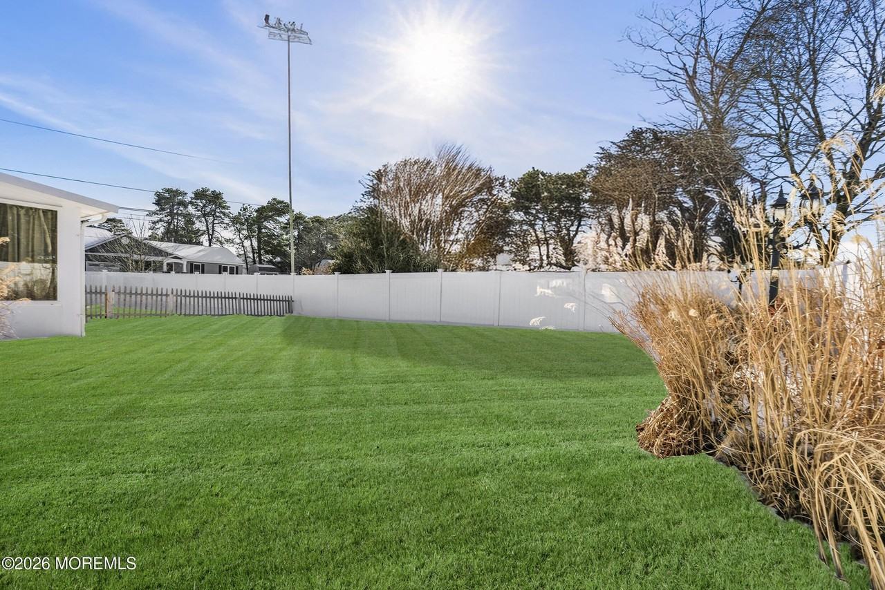 701 Northampton Blvd - Photo 4 of 33