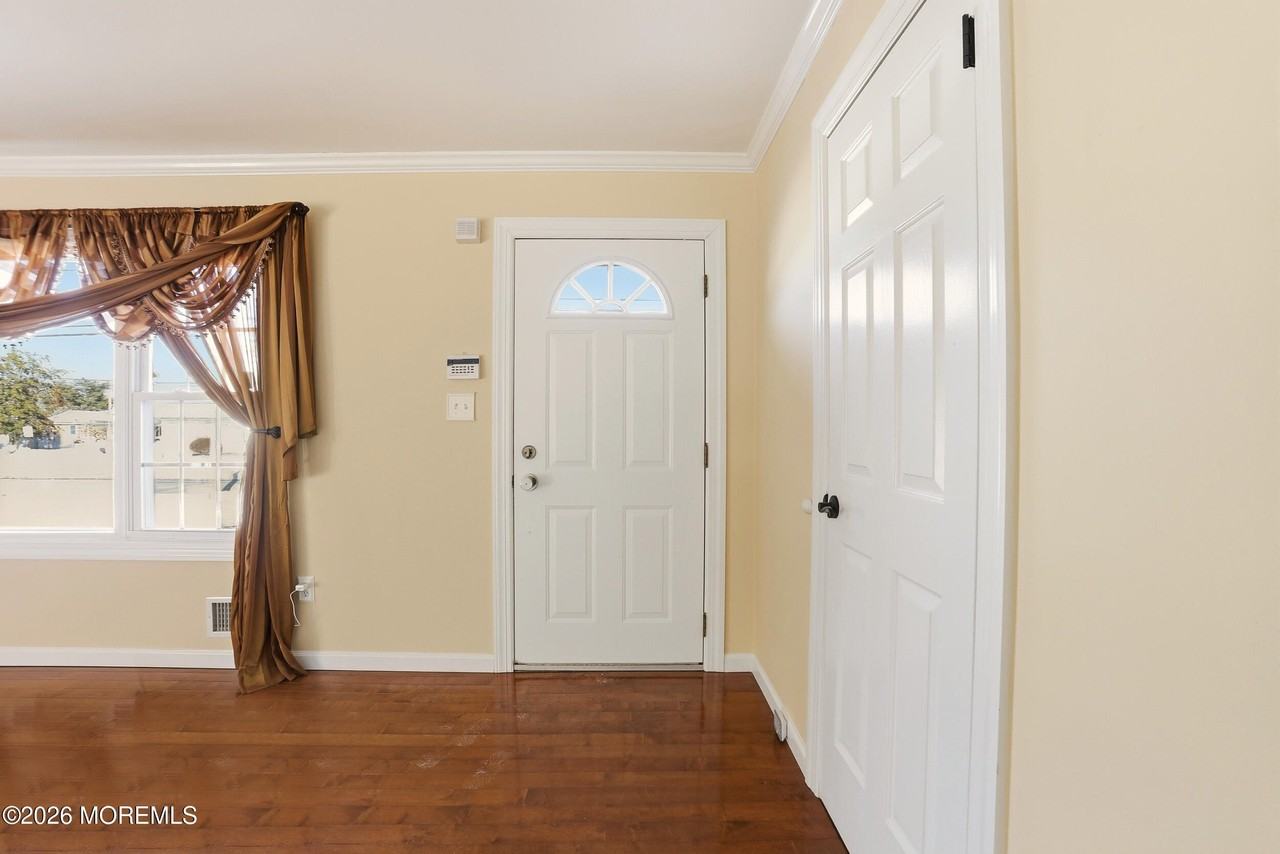 701 Northampton Blvd - Photo 6 of 33