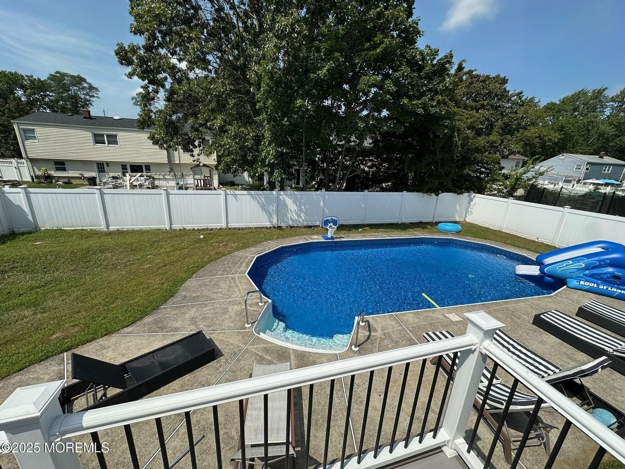 18 Branch Rd - Photo 6 of 20