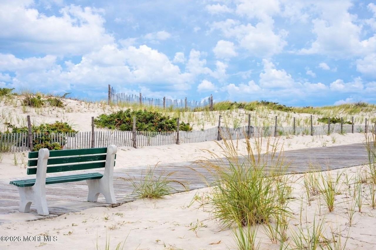 13 Decatur Ave #A - Photo 7 of 8