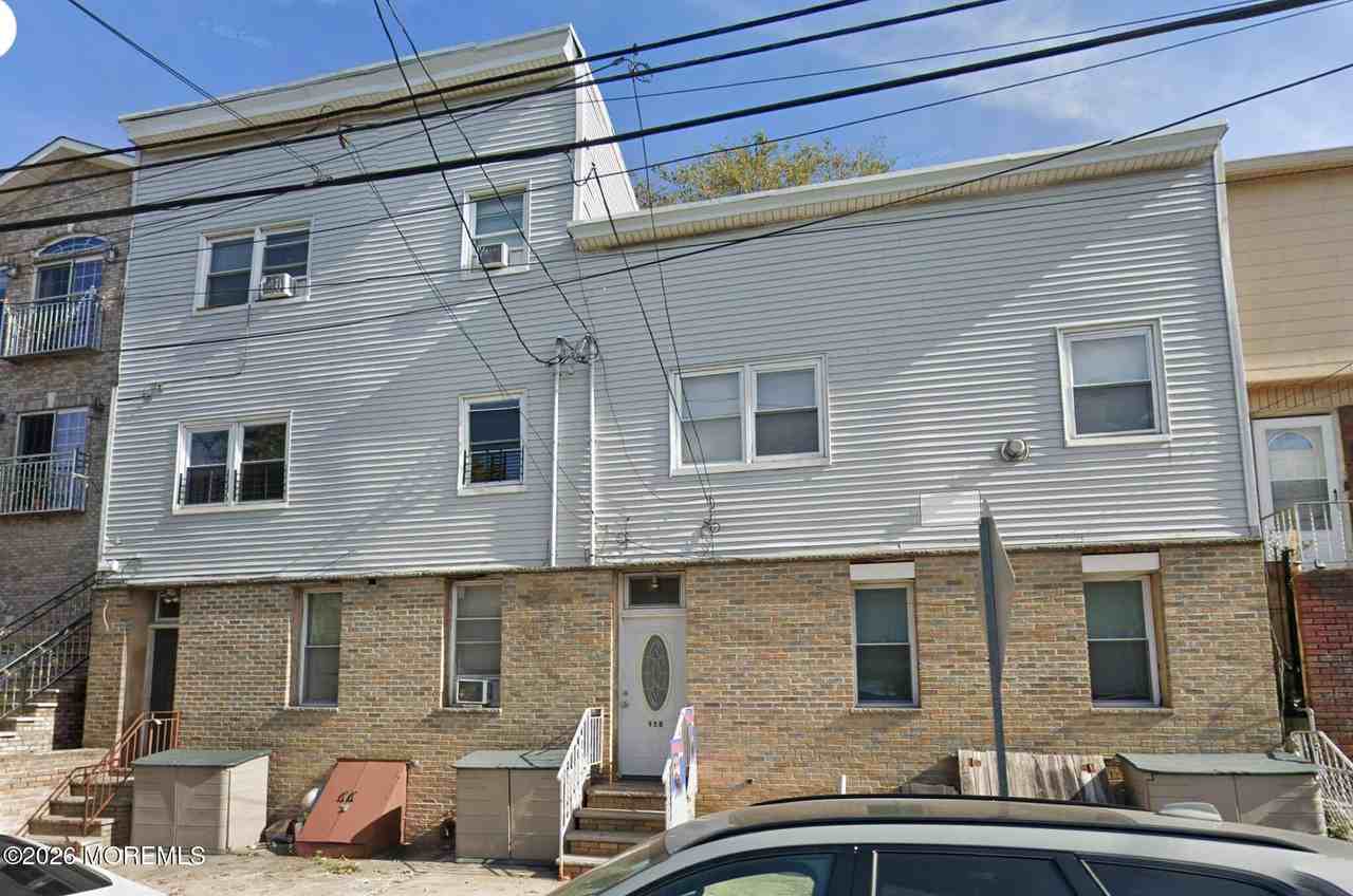 158 Terrace Ave #2 - Photo 2 of 20