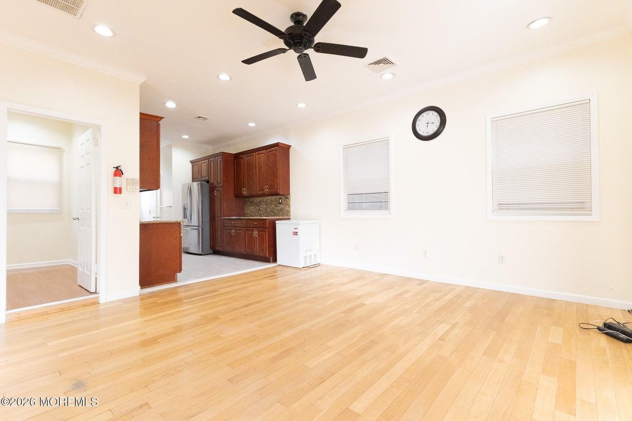 158 Terrace Ave #2 - Photo 3 of 20
