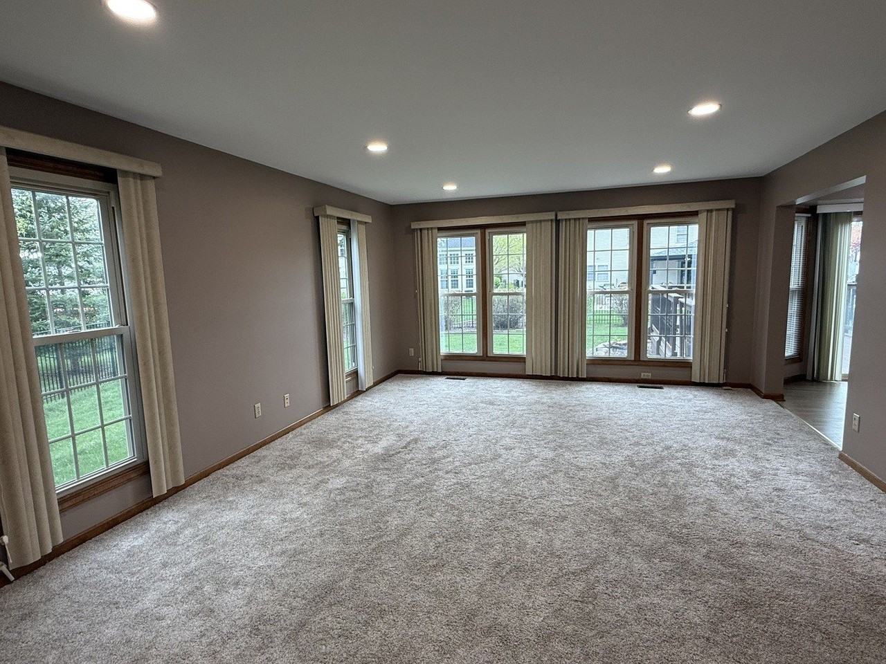 5106 Turnberry Ct - Photo 6 of 27