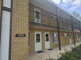6830 N Ozark Ave #1F - Photo 1 of 1