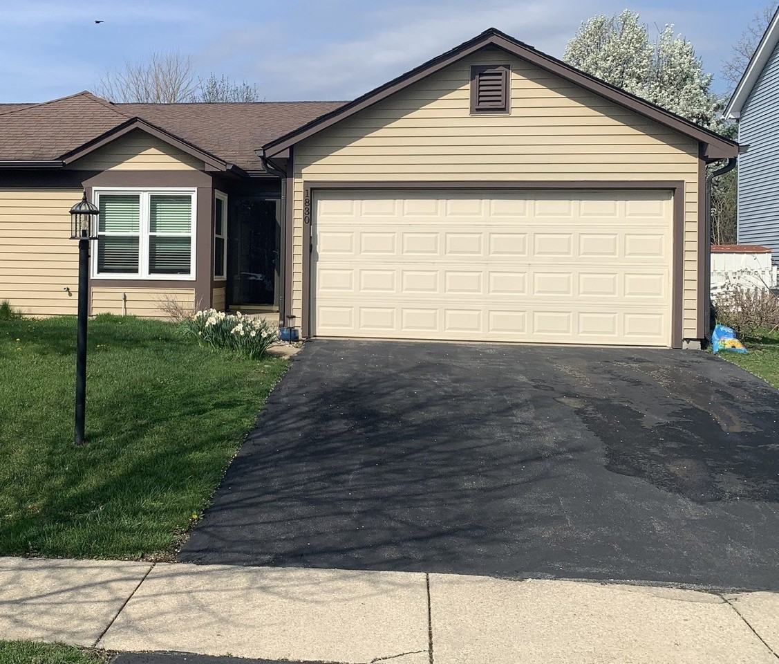 1830 Shetland Rd - Photo 2 of 25