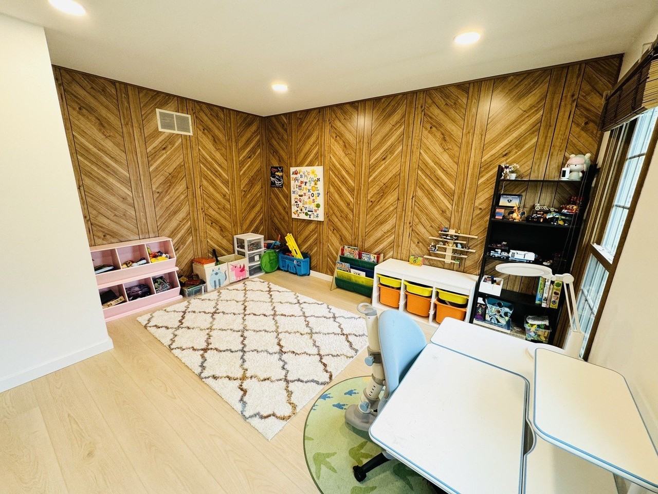 817 Huntleigh Dr - Photo 6 of 32