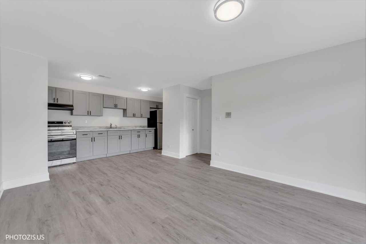 1955 N Hicks Rd #105 - Photo 7 of 25
