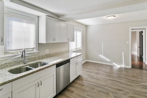 3133 W 101st St - Photo 3 of 18