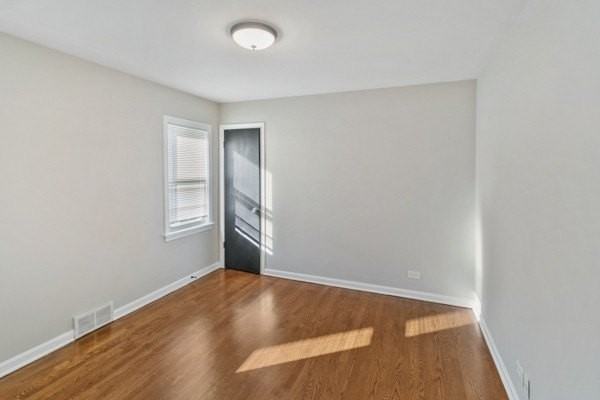 3133 W 101st St - Photo 7 of 18