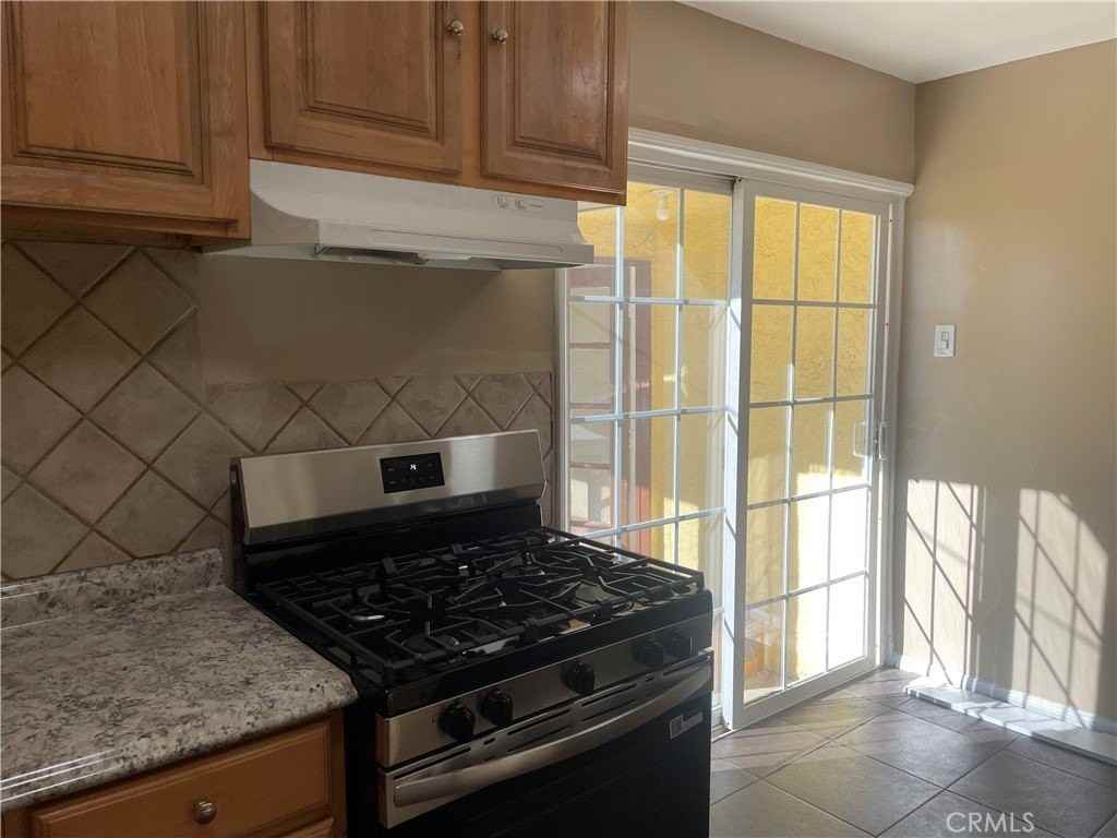 14724 Clydewood St - Photo 7 of 14