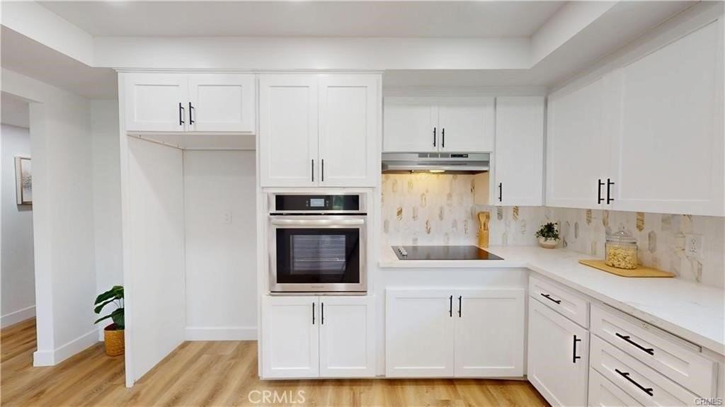 1354 Shadow Ln - Photo 2 of 10