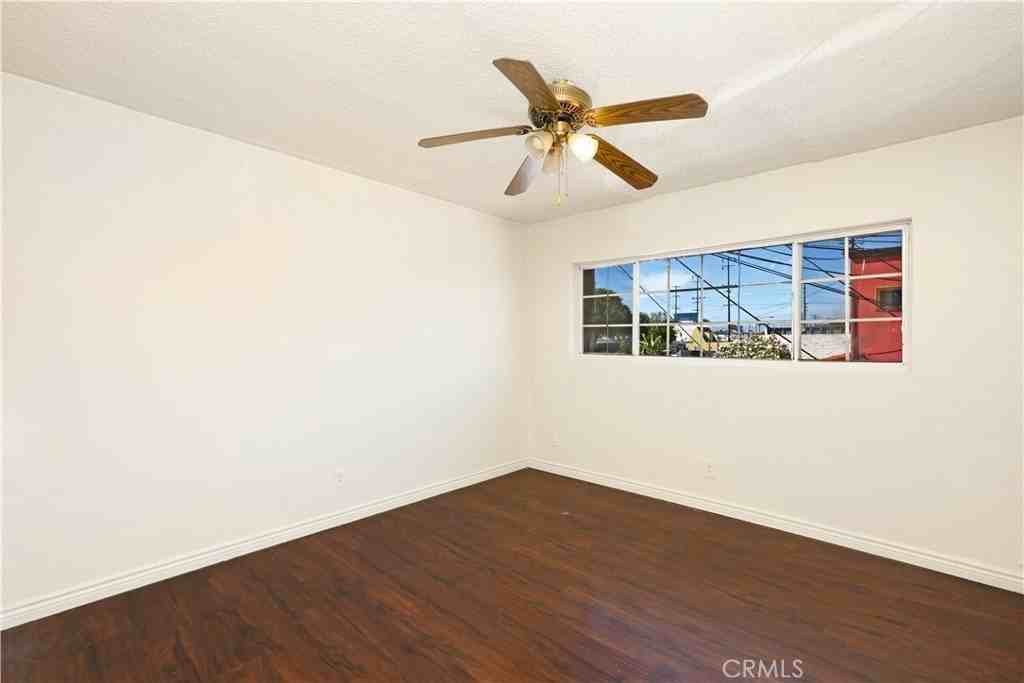 2789 Laurel Pl #B - Photo 7 of 15