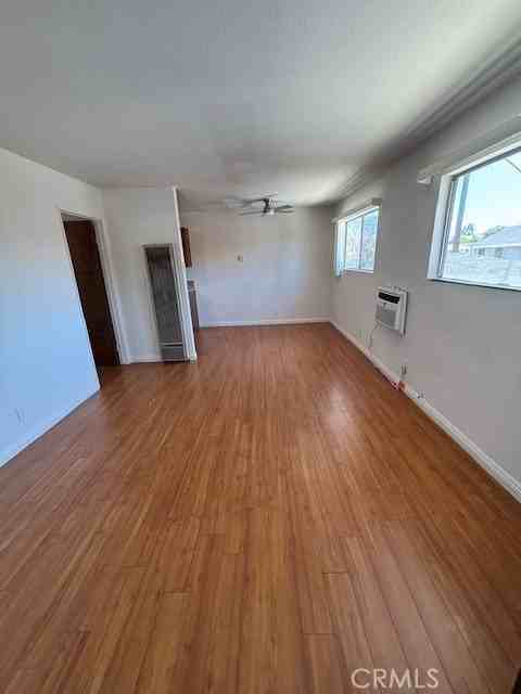 1901 Scott Rd - Photo 3 of 14