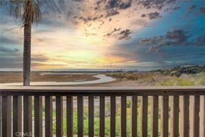 featured image of 2405 Caminito Ocean Cv