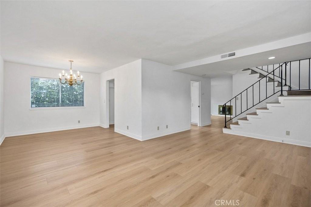 14802 Elm Ave - Photo 7 of 43