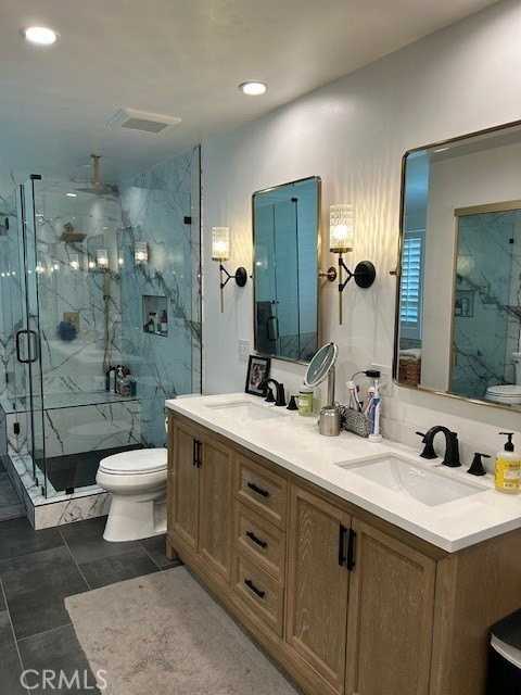 813 Calle Vallarta - Photo 3 of 26