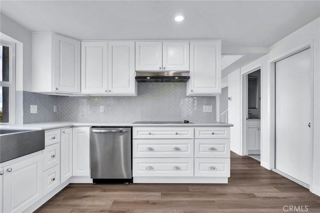 4409 Vista Largo - Photo 4 of 50