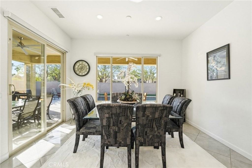 61 Cabernet - Photo 4 of 41