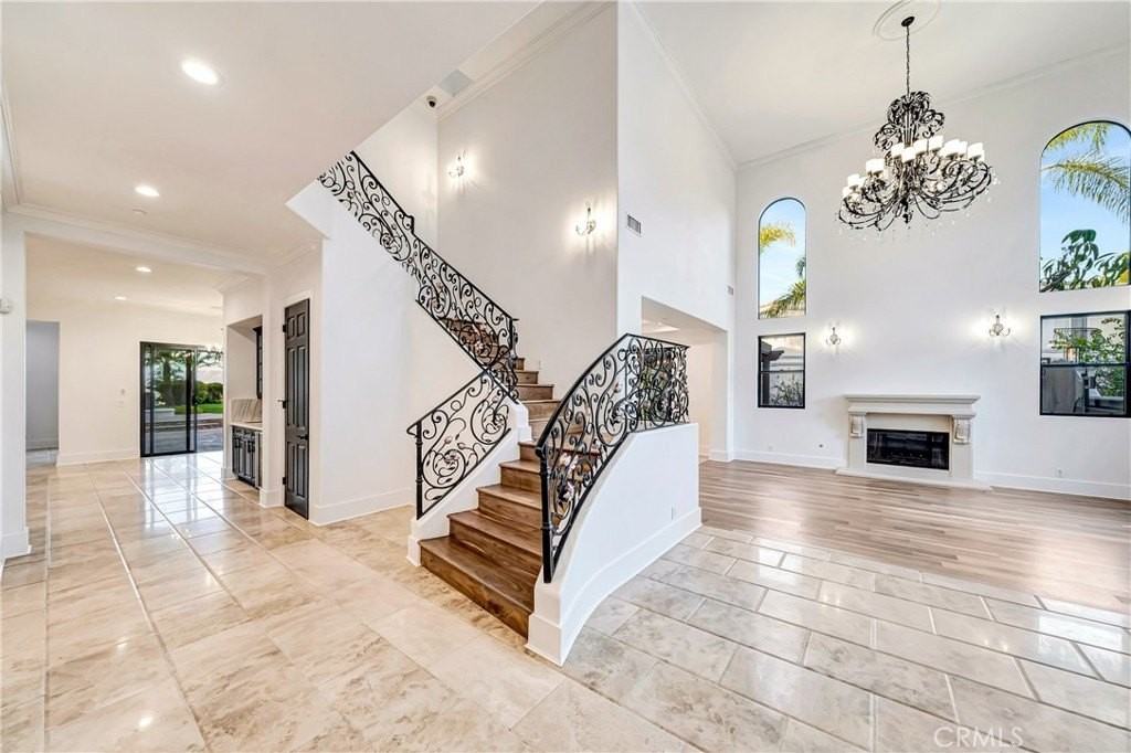 4165 Elm View Dr - Photo 5 of 49