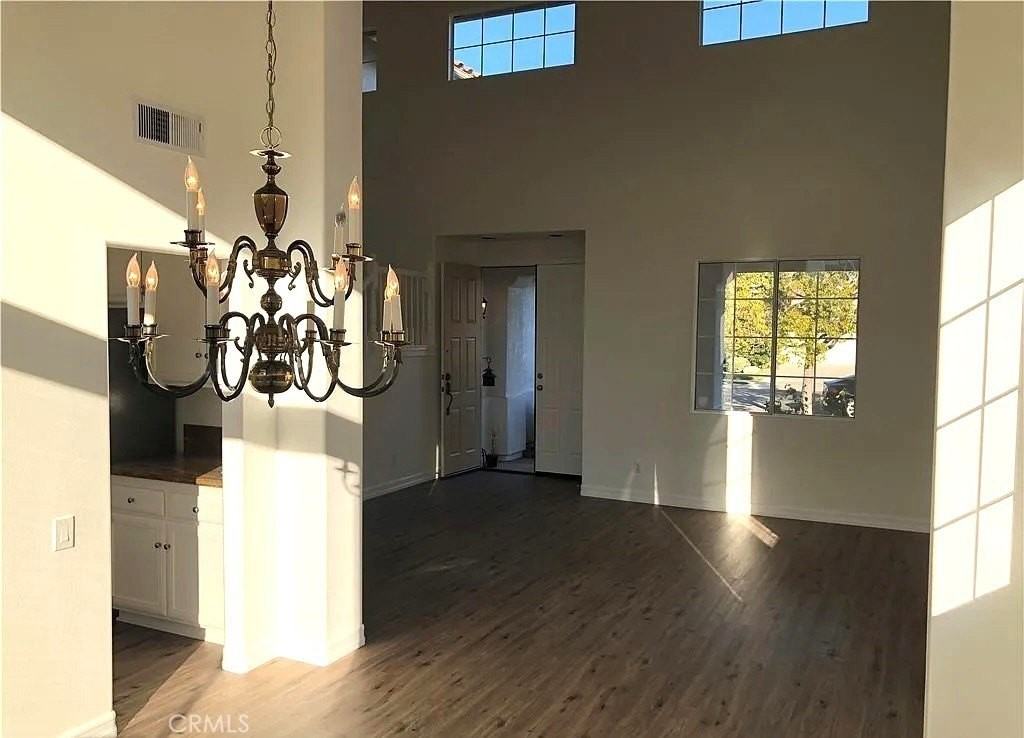 643 Dunkirk Dr - Photo 7 of 18