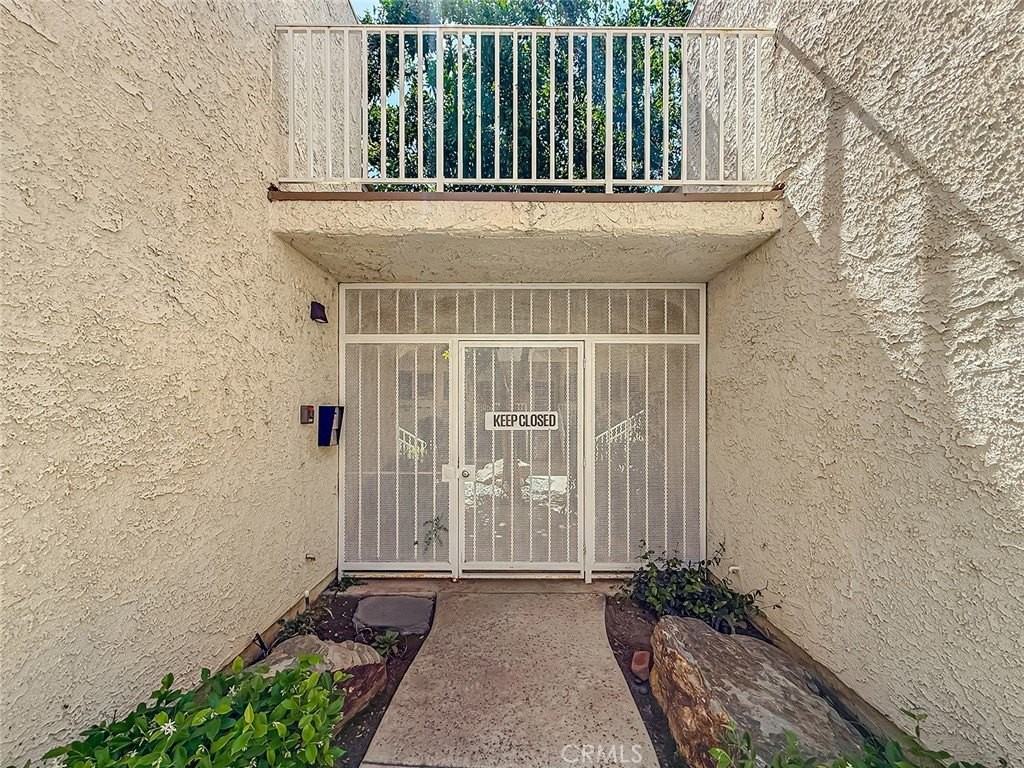 3354 Darby St #314 - Photo 2 of 42