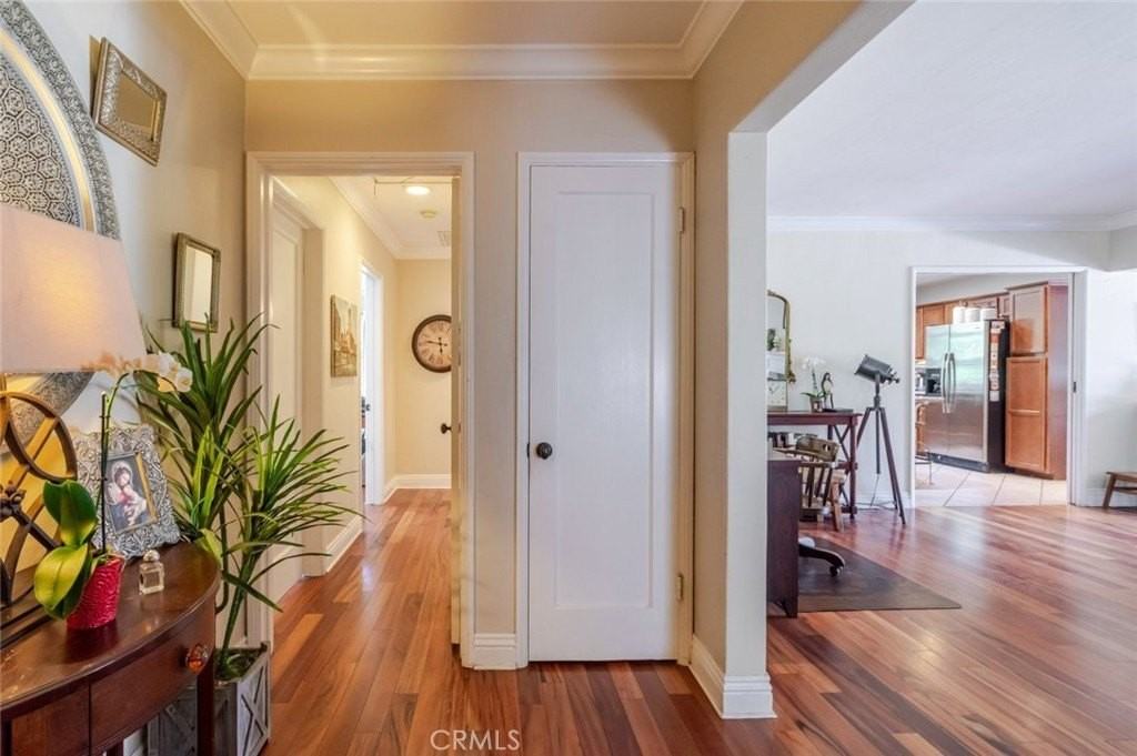 1119 Atlee Dr - Photo 4 of 40