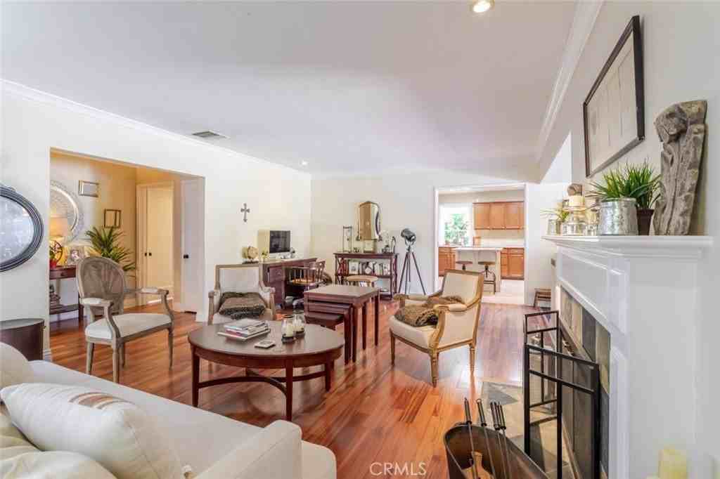 1119 Atlee Dr - Photo 6 of 40