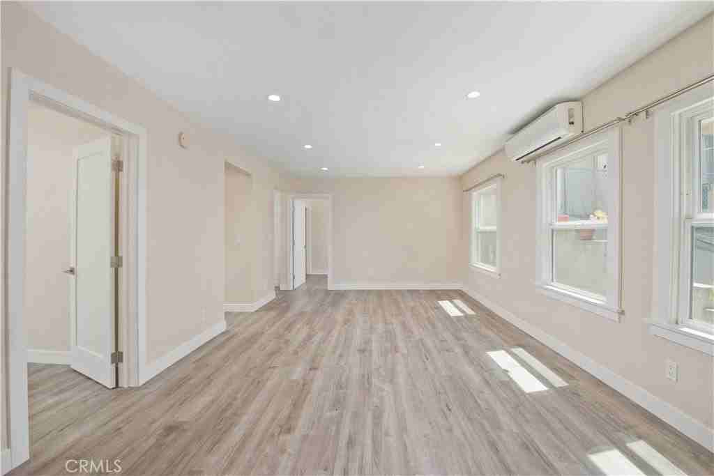 1639 Redcliff St #1-2 - Photo 2 of 28