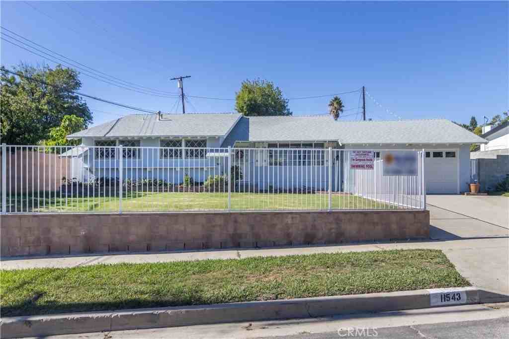 11543 Swinton Ave - Photo 2 of 24