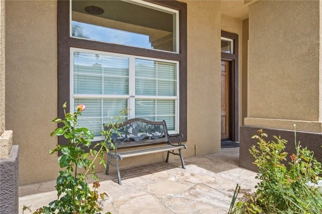 17717 Orna Dr - Photo 5 of 50