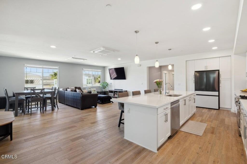 2800 Wagon Wheel Rd #304 - Photo 6 of 27