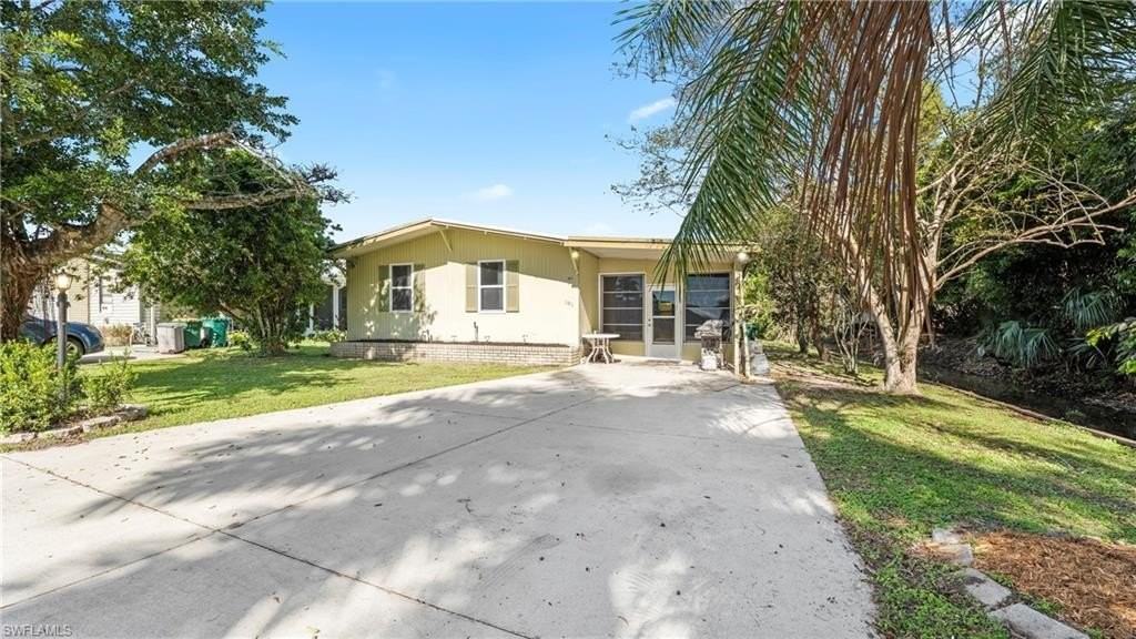 101 Sugar Loaf Ln - Photo 3 of 26