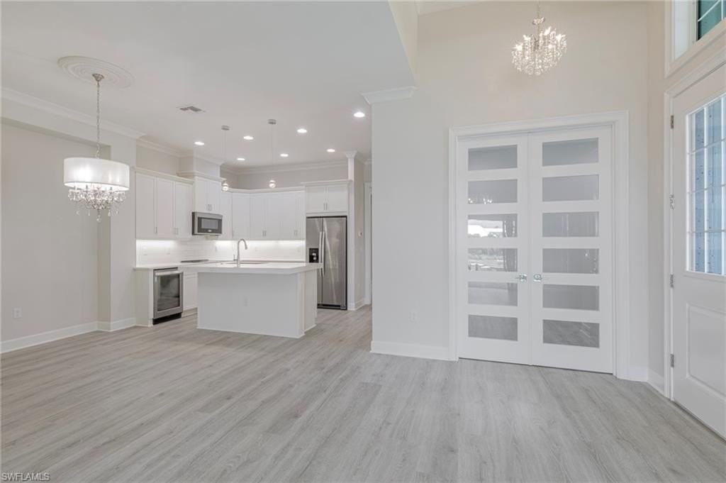 6385 Arriba Ave - Photo 7 of 41