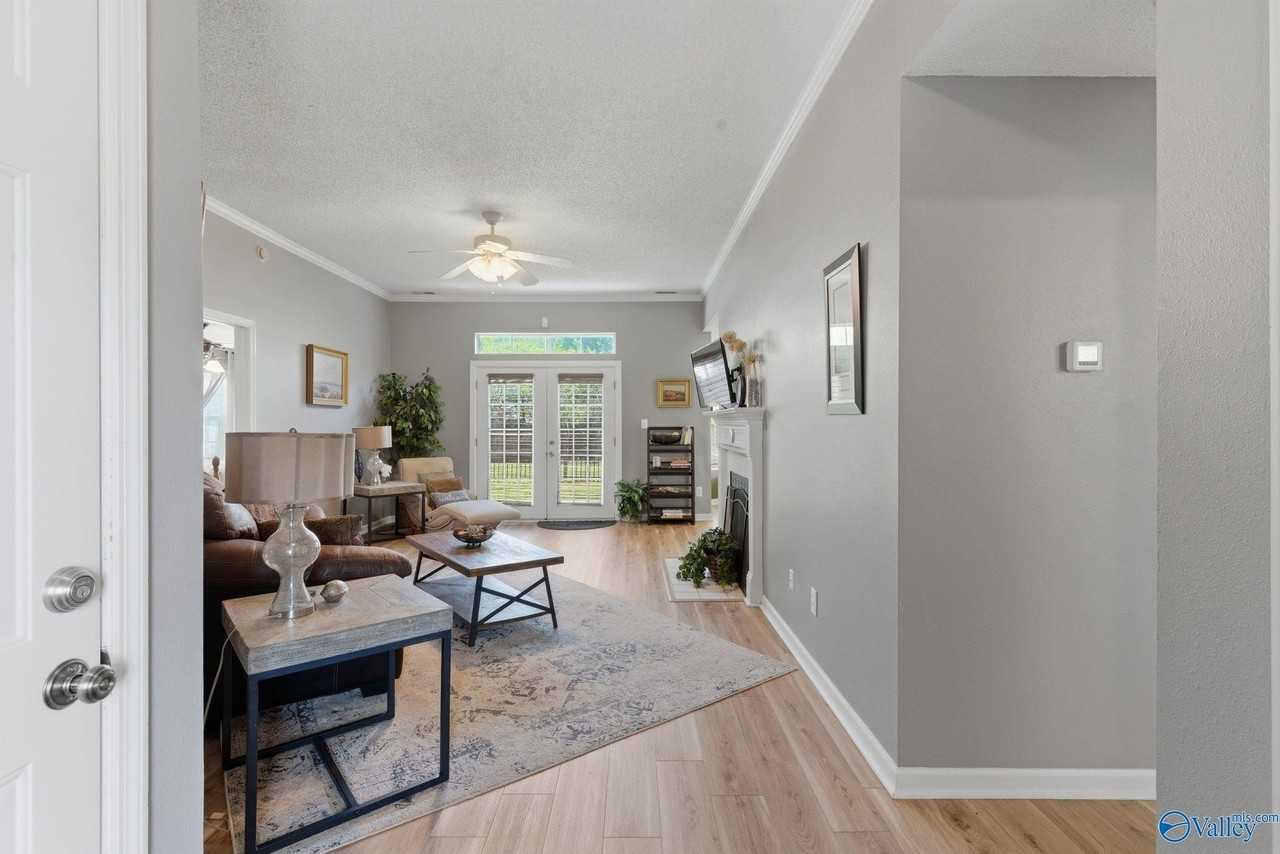 236 River Oaks Dr - Photo 4 of 26