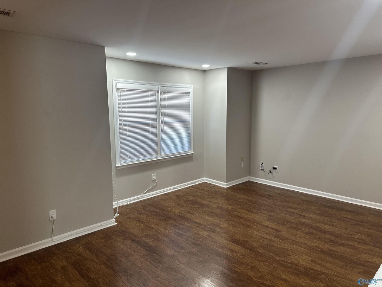 1536 Four Mile Post Rd Se - Photo 3 of 19