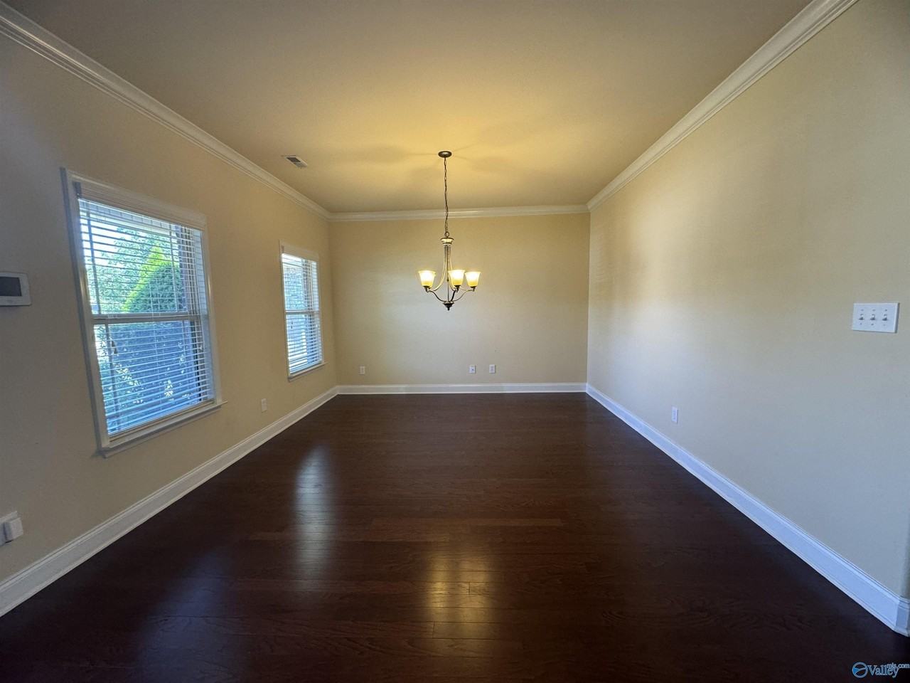 475 E Mossyleaf Dr Sw - Photo 3 of 25