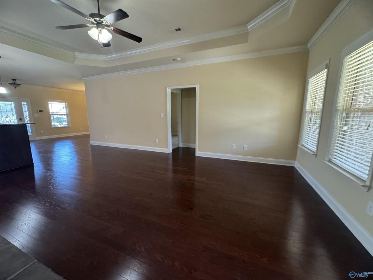 475 E Mossyleaf Dr Sw - Photo 4 of 25