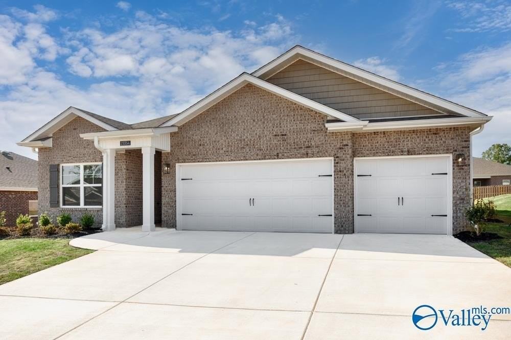 23354 Worcester Ln - Photo 3 of 41