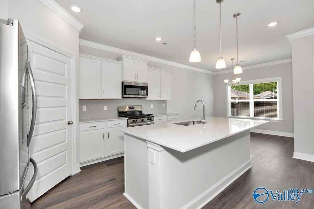 23354 Worcester Ln - Photo 5 of 41