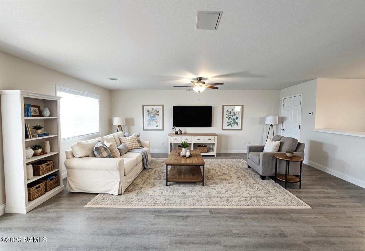 11285 Homestead Ln - Photo 6 of 38