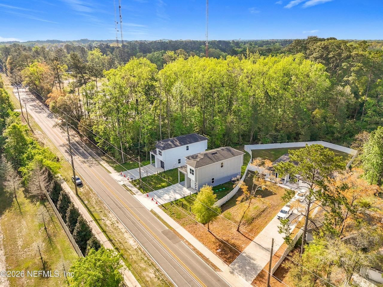 8912 Hogan Rd - Photo 3 of 50