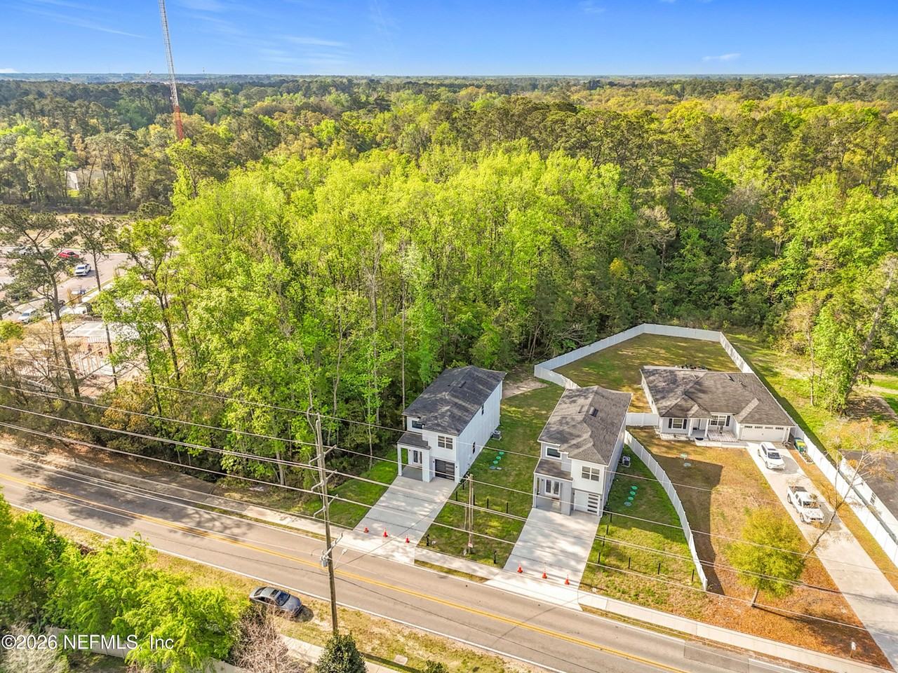 8912 Hogan Rd - Photo 4 of 50