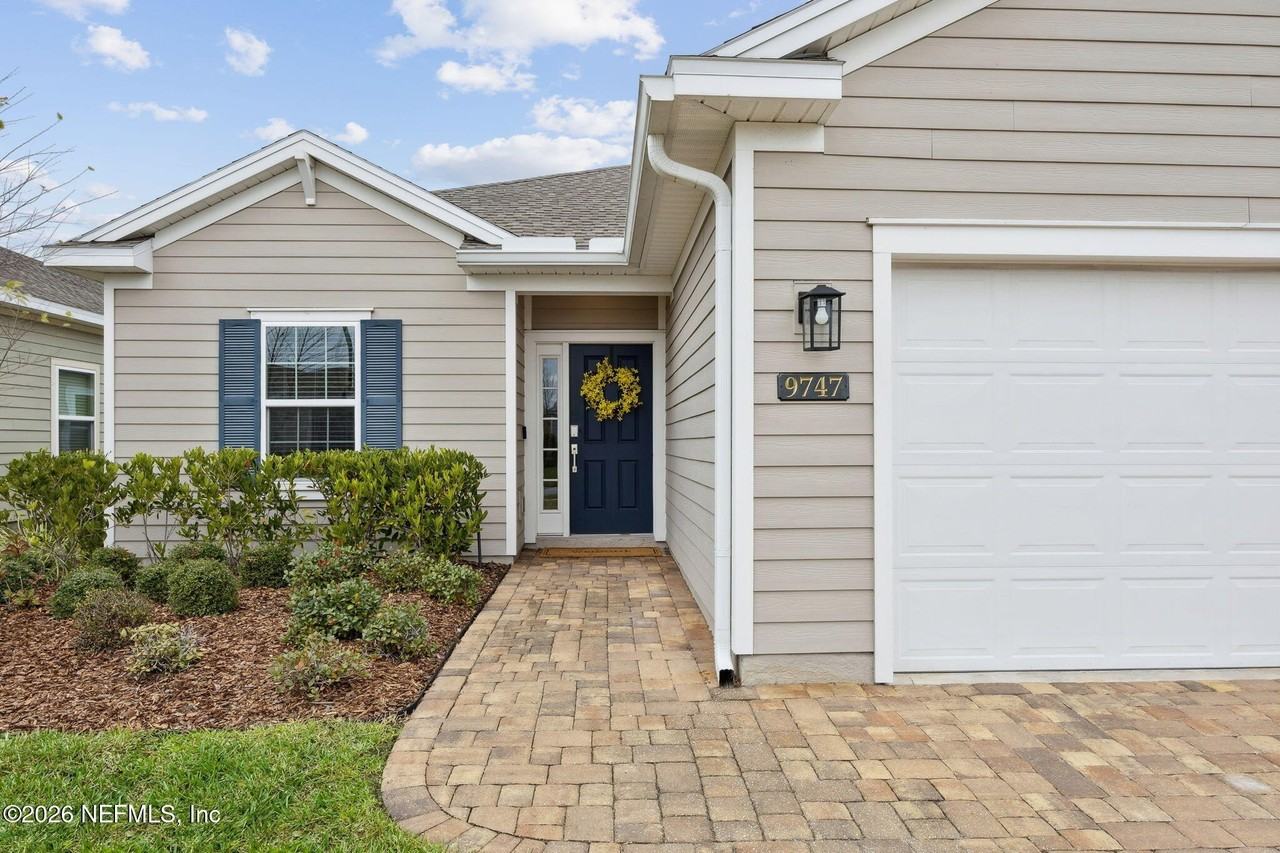 9747 Cilantro Dr - Photo 3 of 43