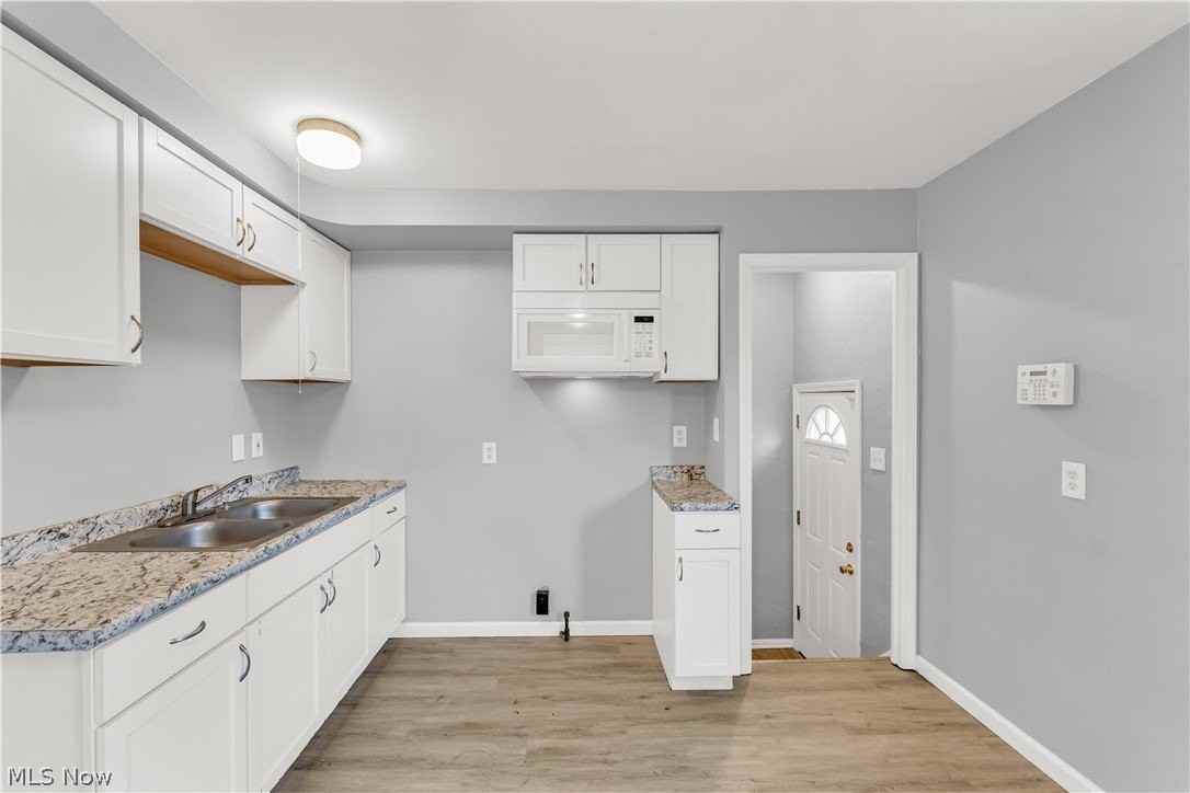 20751 Goller Ave - Photo 6 of 25